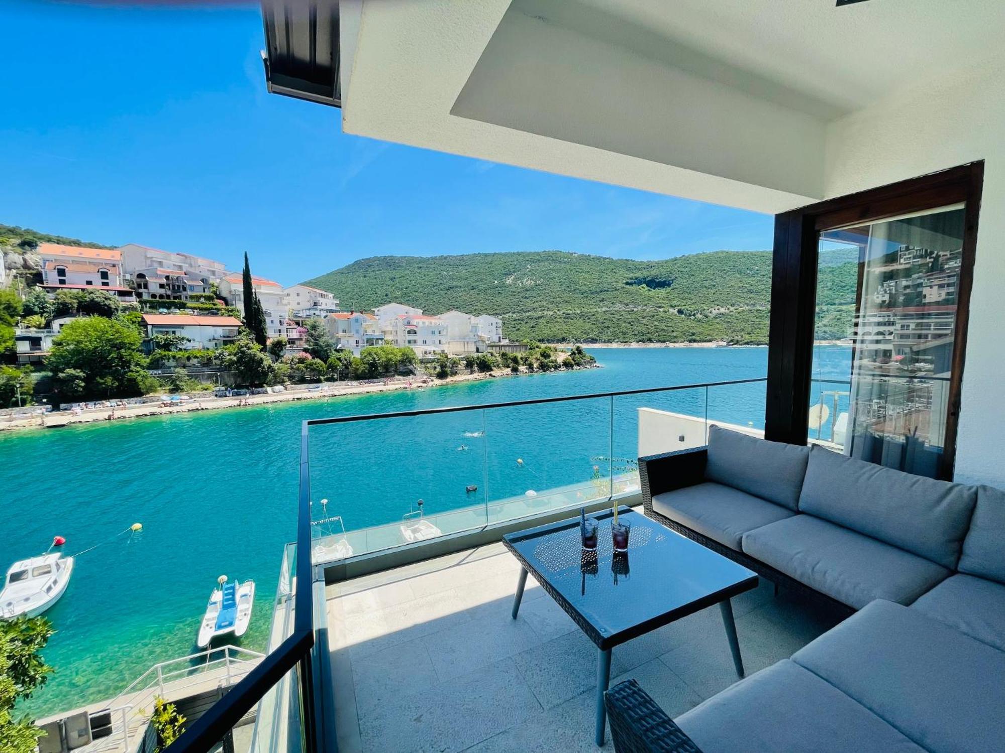 Seasight Apartment *